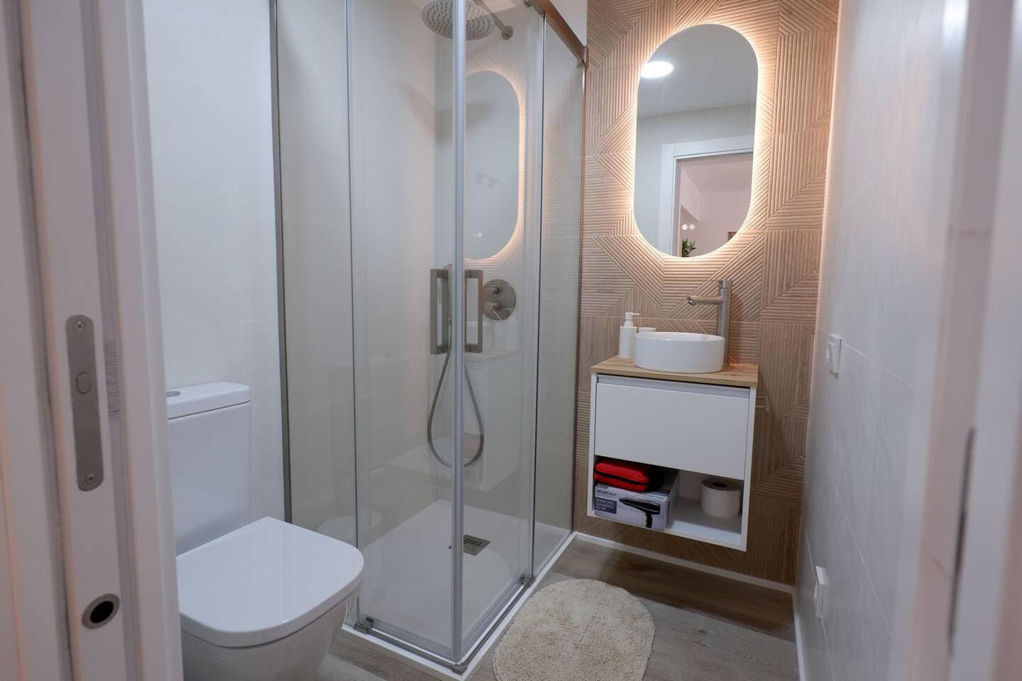 Gallery Image 15