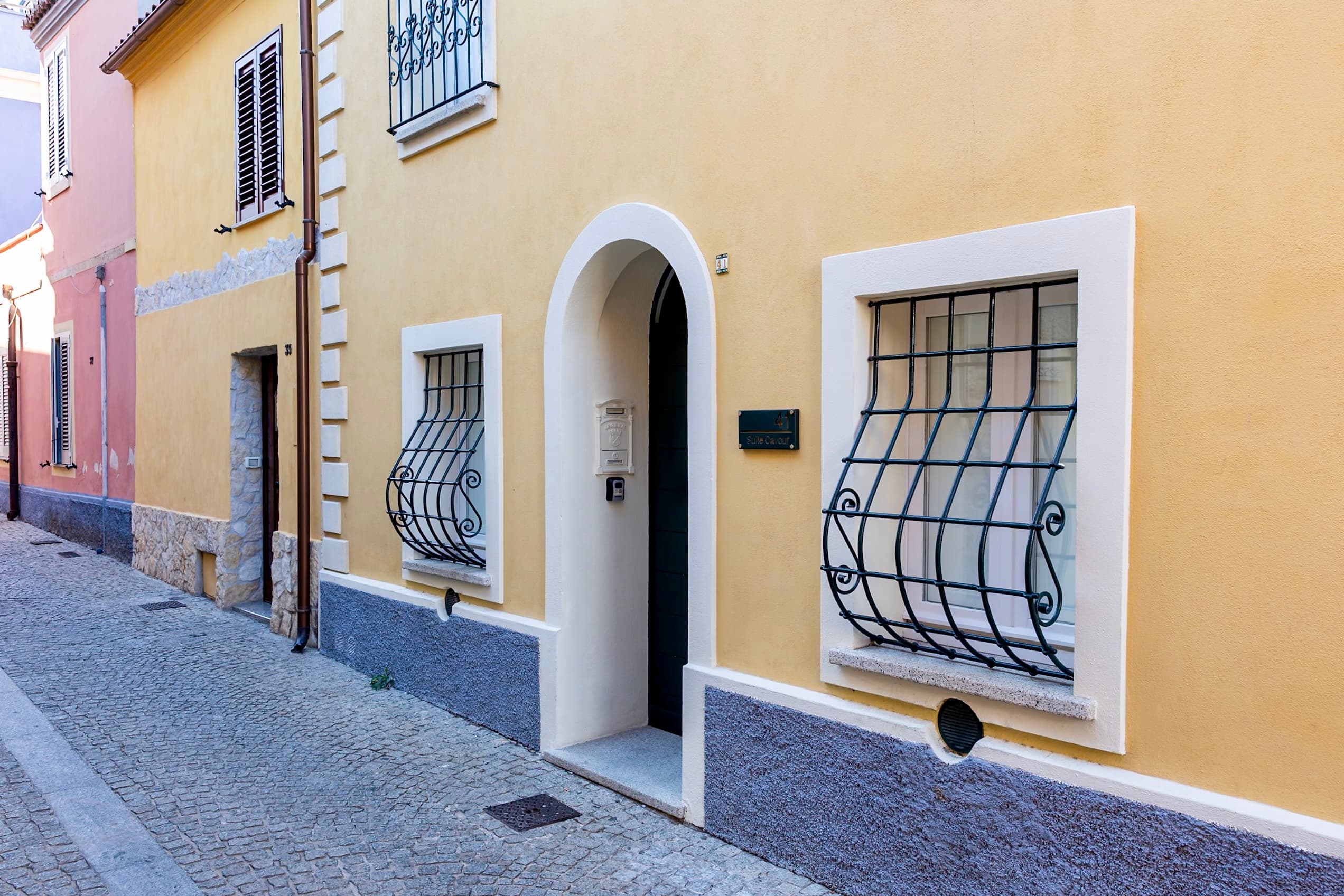 Building Facade of Cavour 41