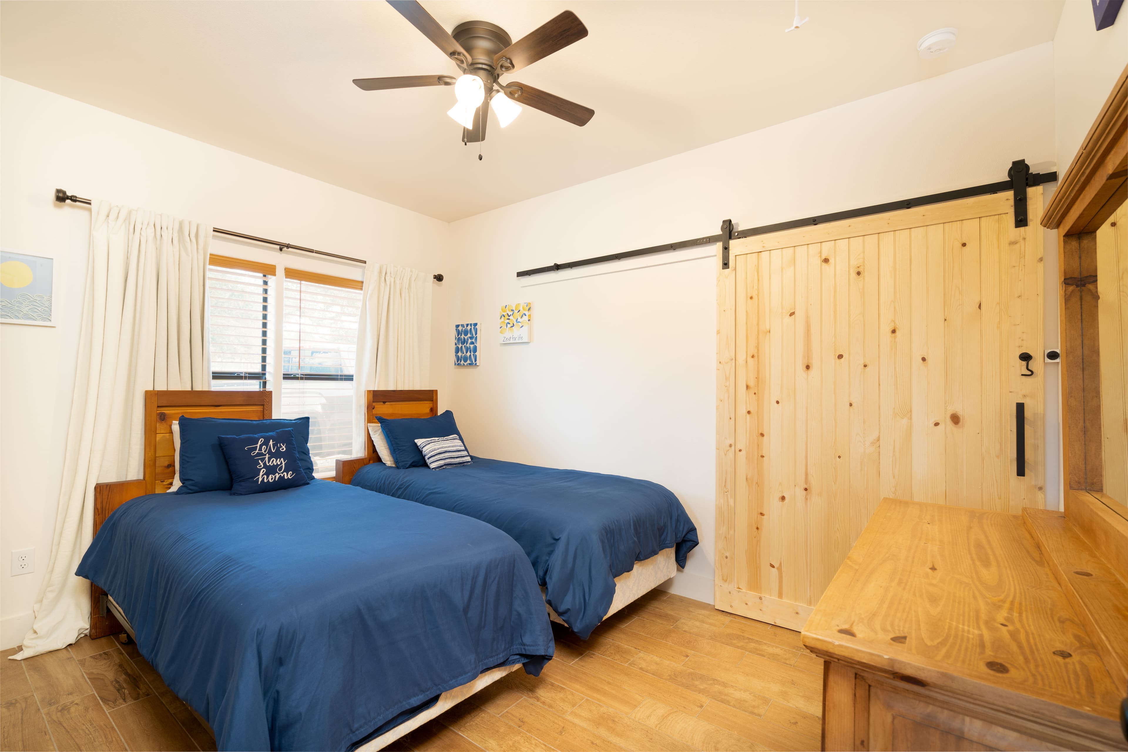 Second Bedroom - 2 Twin XL or King
