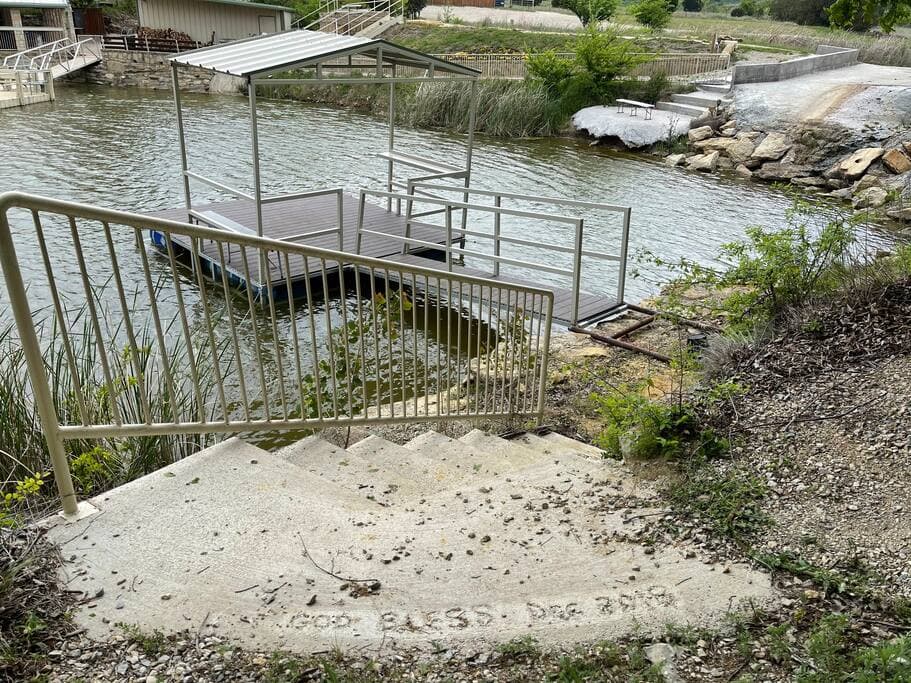 Dock at Guest Home Lake Godstone