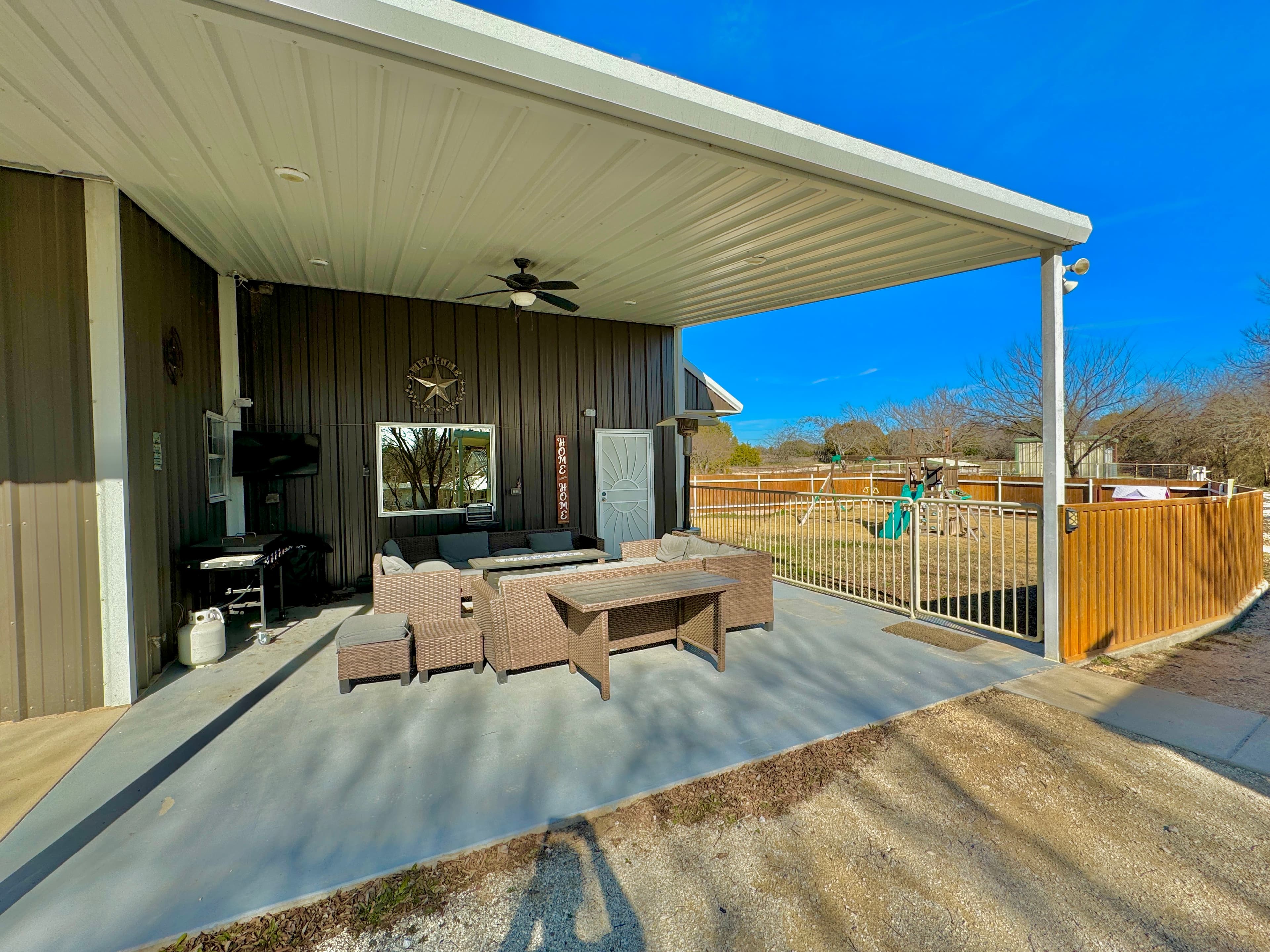 Lake Godstone Guest Home Patio Jan 24