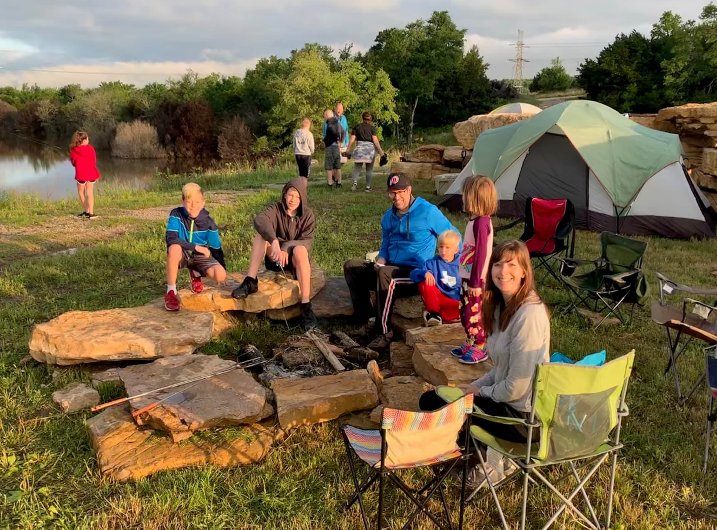 Campers firepit Lake Godstone