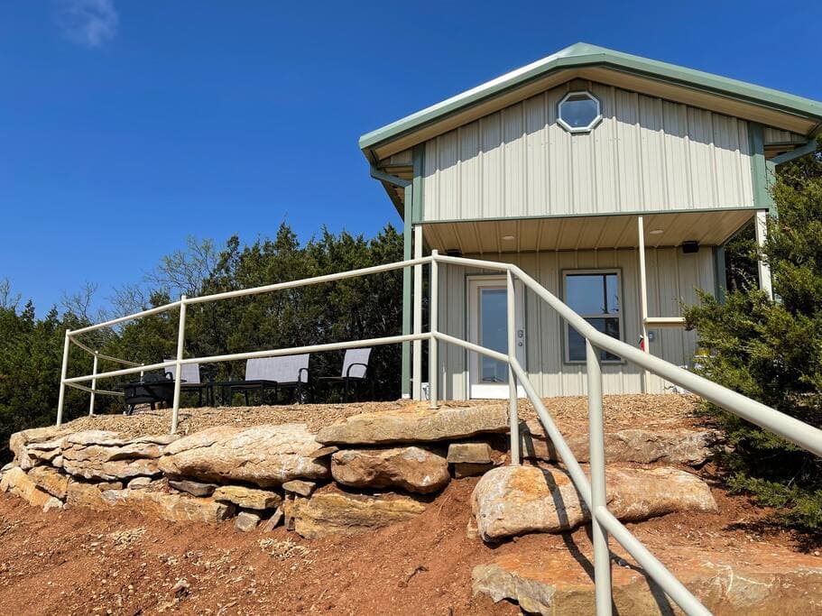 Lake Godstone Inspiration Cabin stairwell