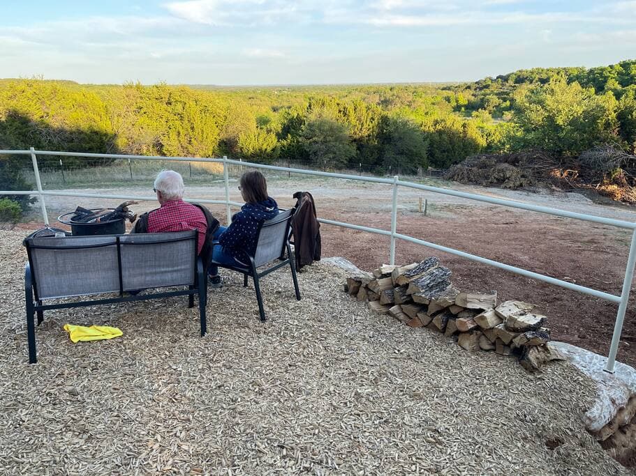 Lake Godstone Inspiration Cabin  terrace