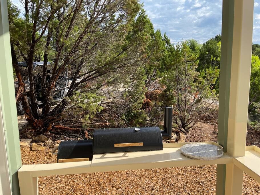 Lake Godstone Inspiration  Cabin BBQ and smoker built in
