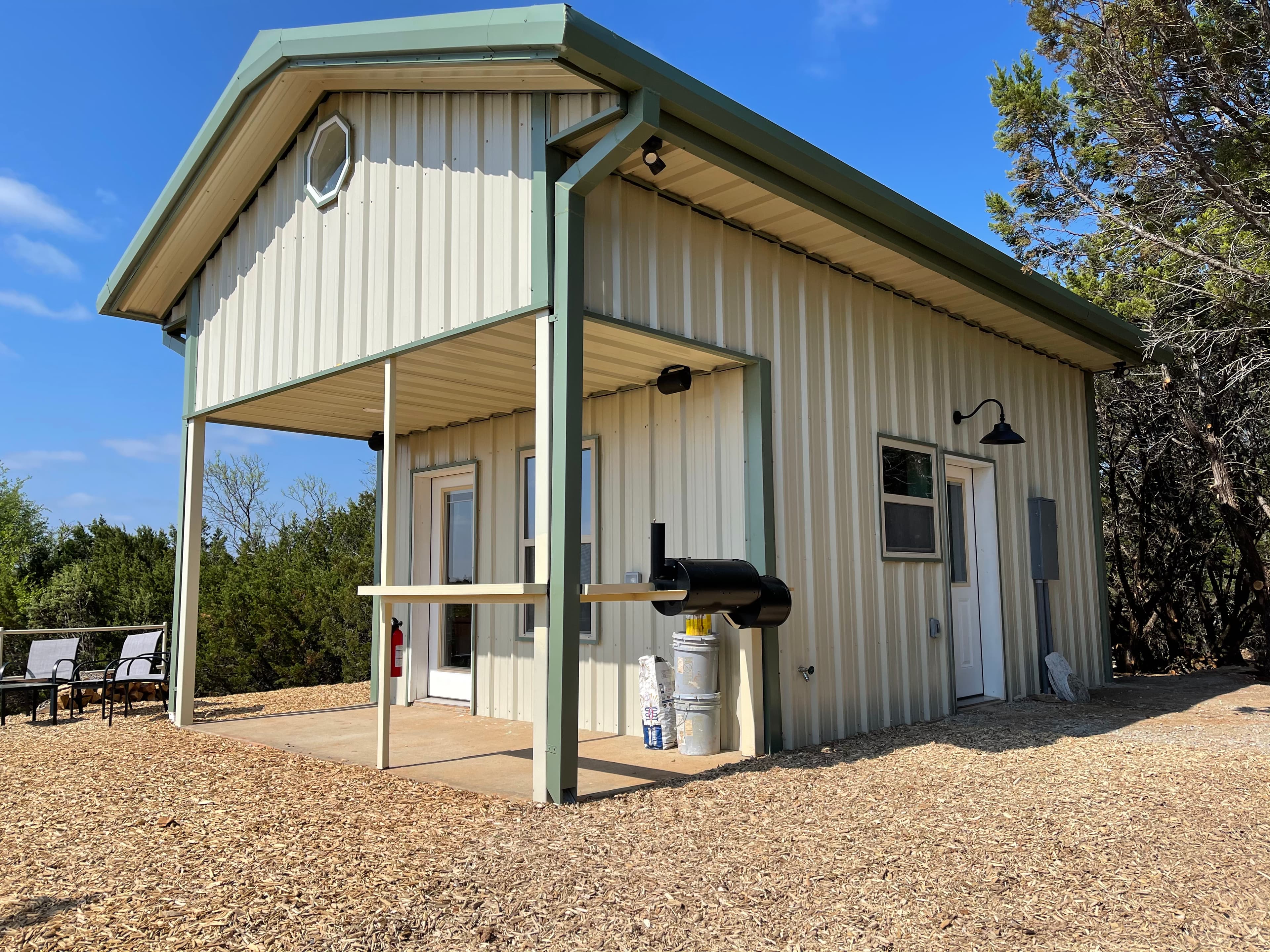 Lake Godstone Texas Family Reunion Inspiration Cabin