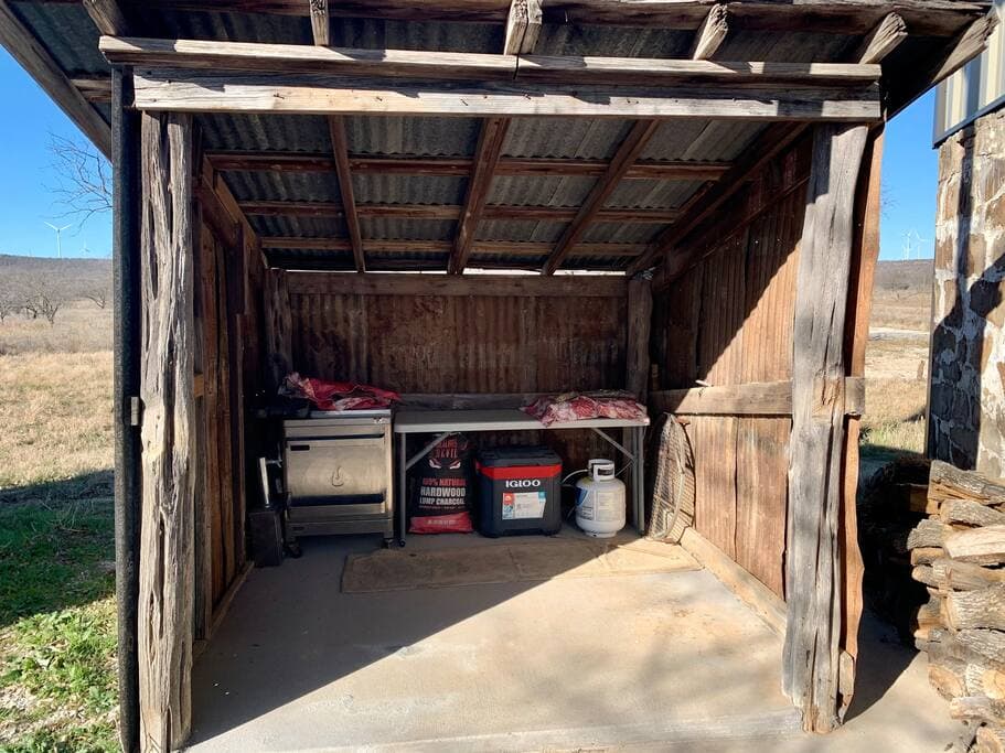 Lake Godstone Wilderness Roost Storage