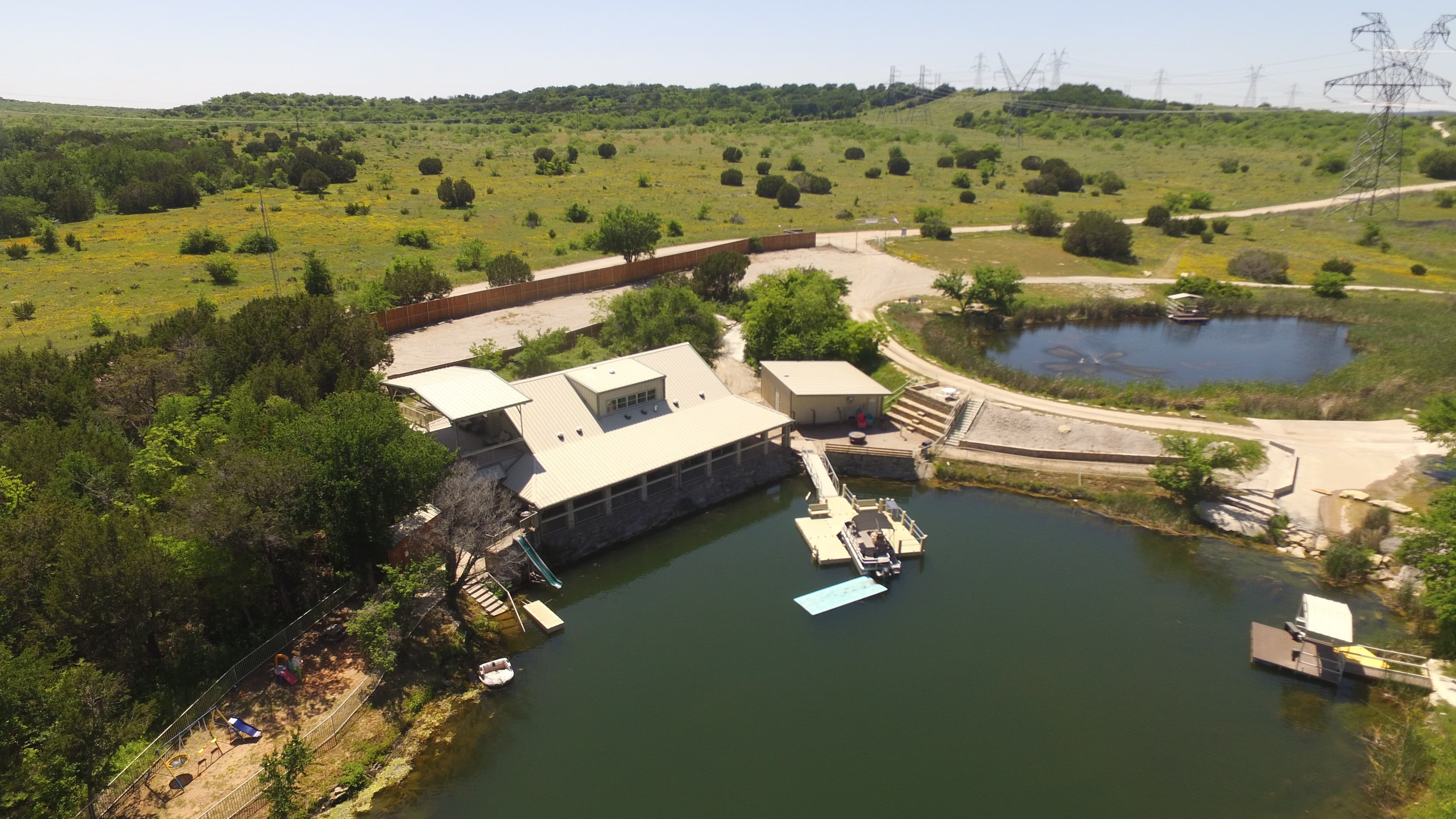 Texas Family Reunion Lake Godstone Lodge Drone Apr 24