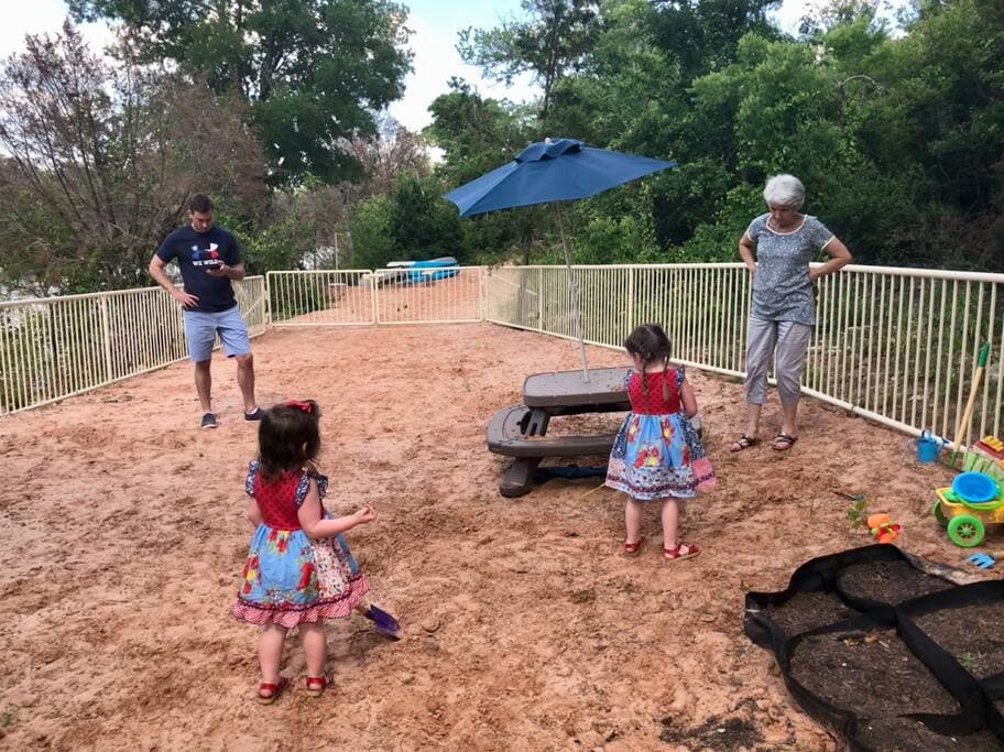 Lake Godstone Lodge Kids sand playground