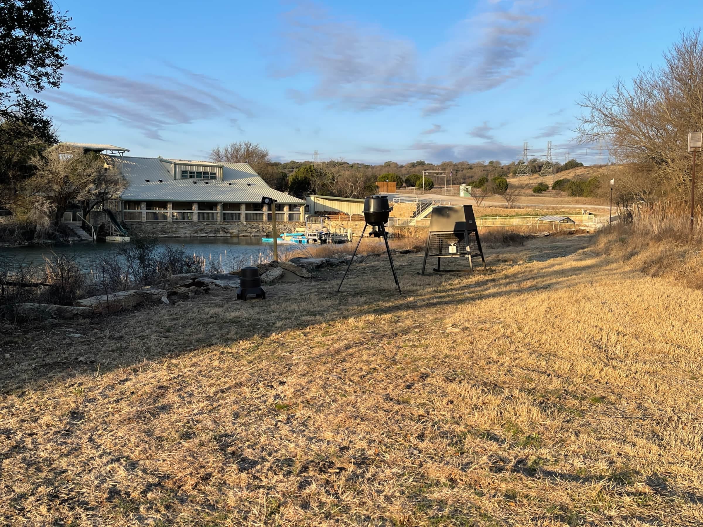 Lake Godstone Lodge Wildlife Feeder