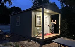 Reflection Cabin overlooking Lake Godstone