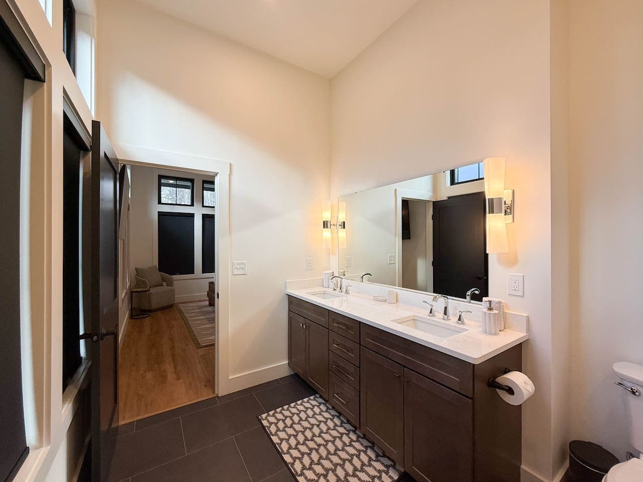 Gallery Image 36