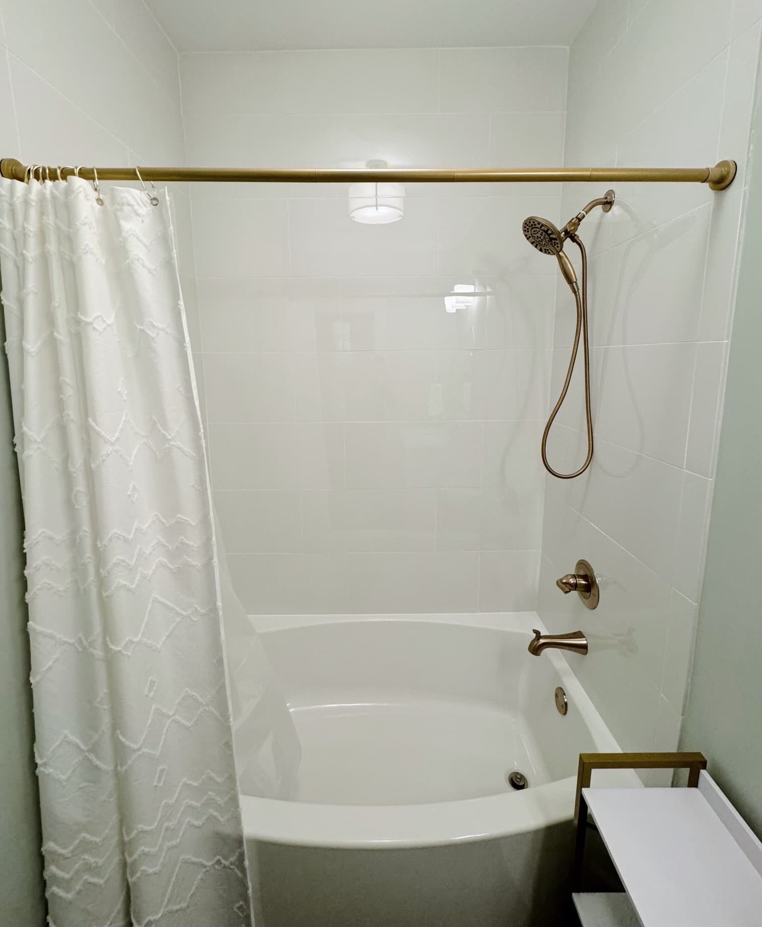 Sharedbath1