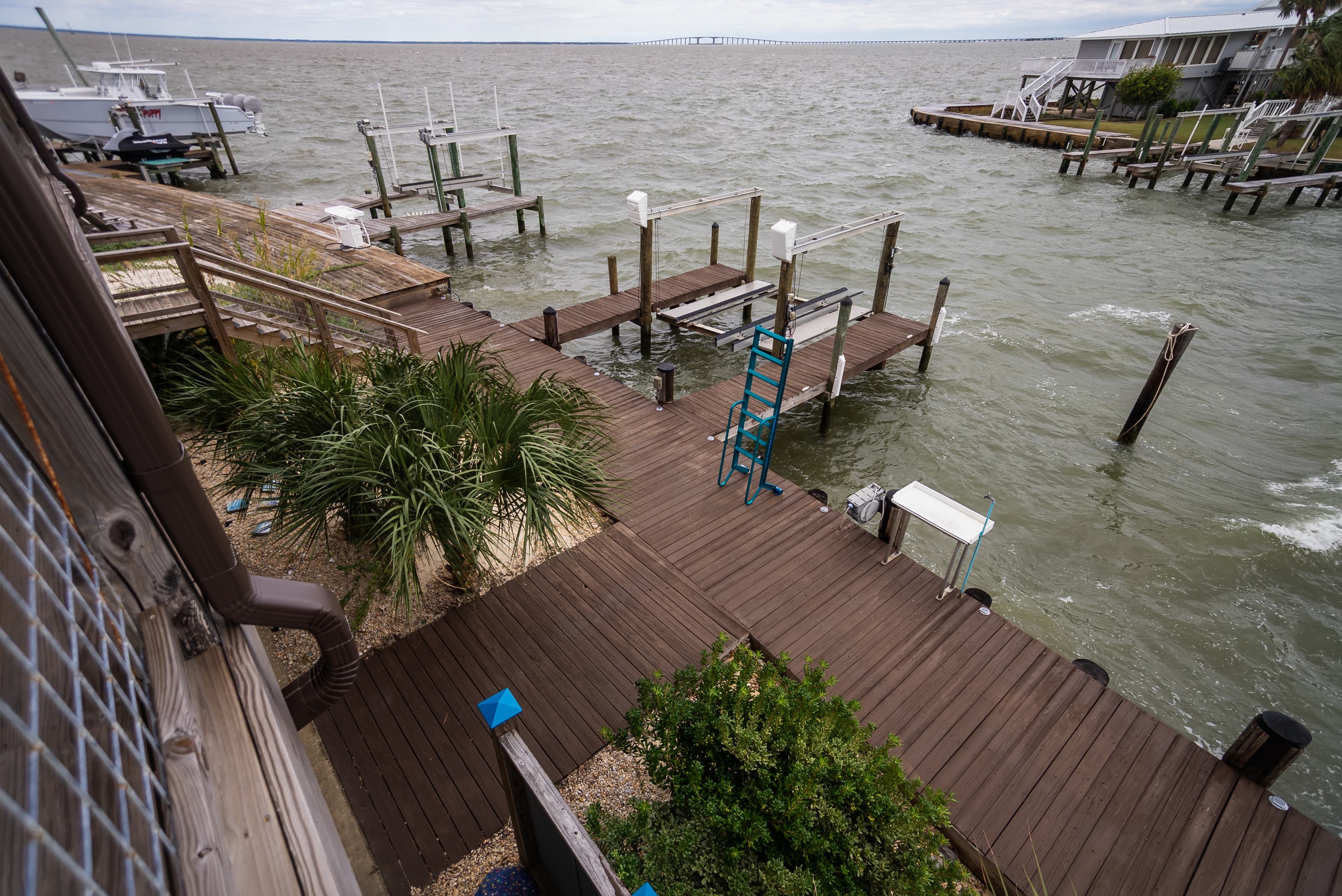 Dock