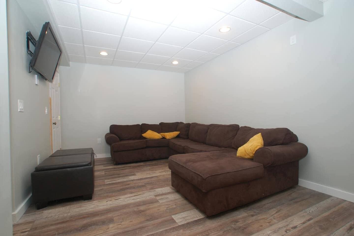 Gallery Image 38