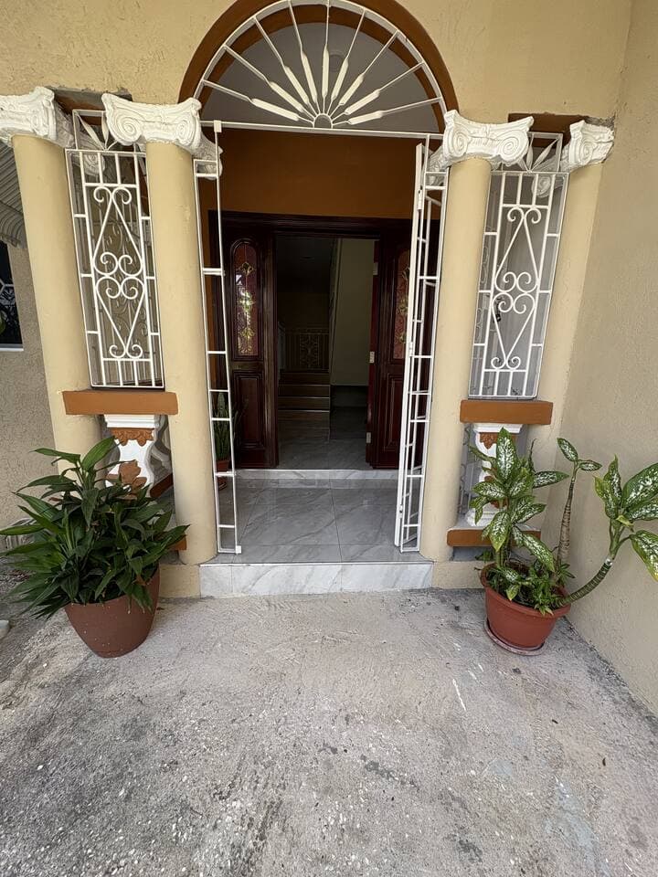 Gallery Image 10