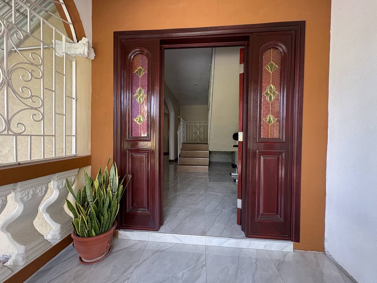 Gallery Image 12