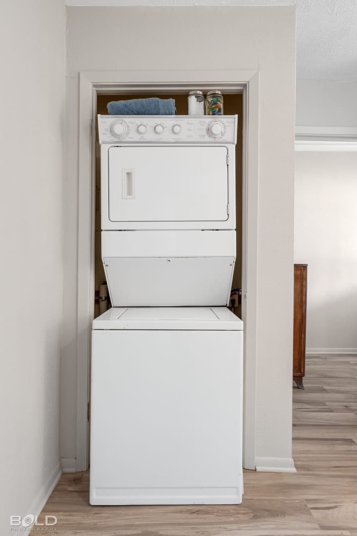 Gallery Image 16