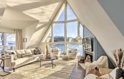 Lakefront HGTV Home-3Bed/3Bath/Dock/Firepit-12PP