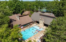 Lakeview Condo w/Dock/Pool/Hottub/Sauna-Sleeps 8