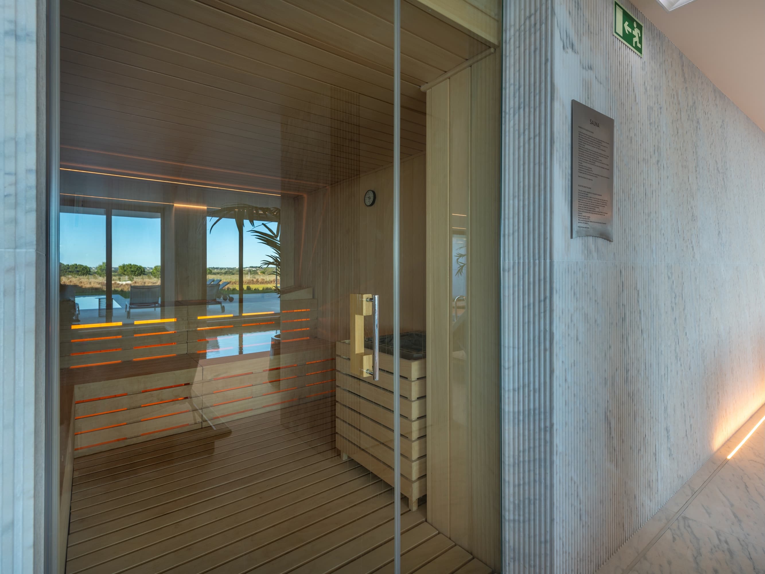 beachfront bliss & spa - sauna