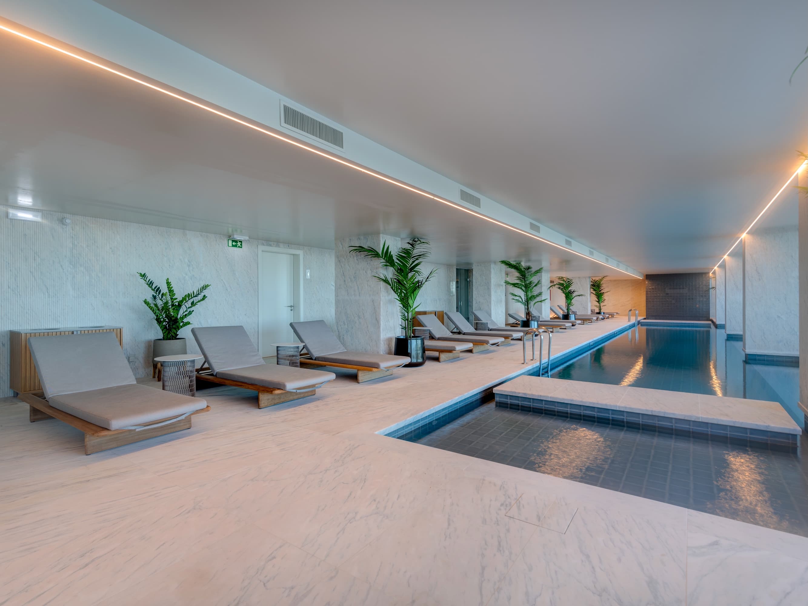 beachfront bliss & spa - loungers