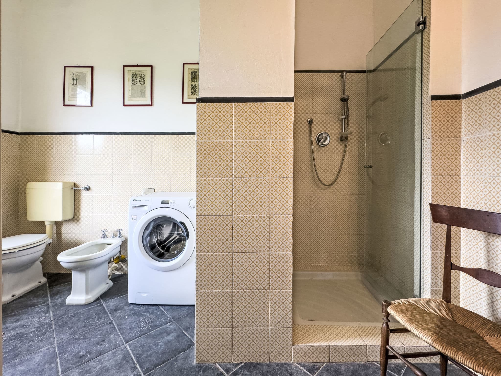 Bathroom / Wellness