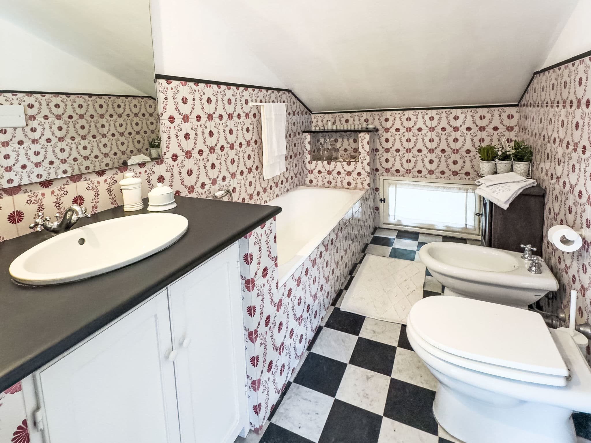 Bathroom / Wellness