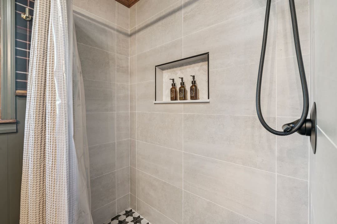 Gallery Image 12
