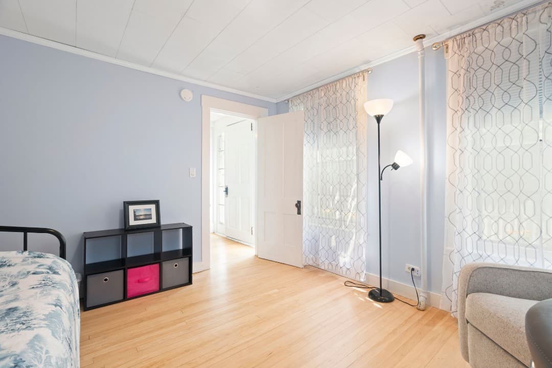Gallery Image 18