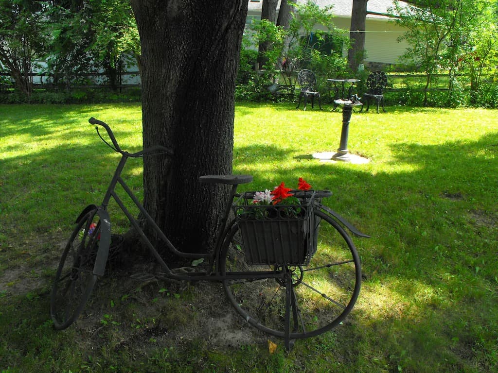 Arrowhead - Antique Bike_1_11zon