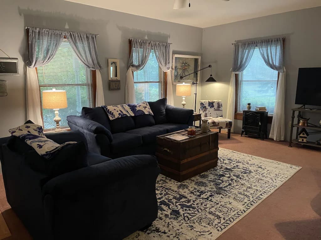 Farm - living room windows_22_11zon