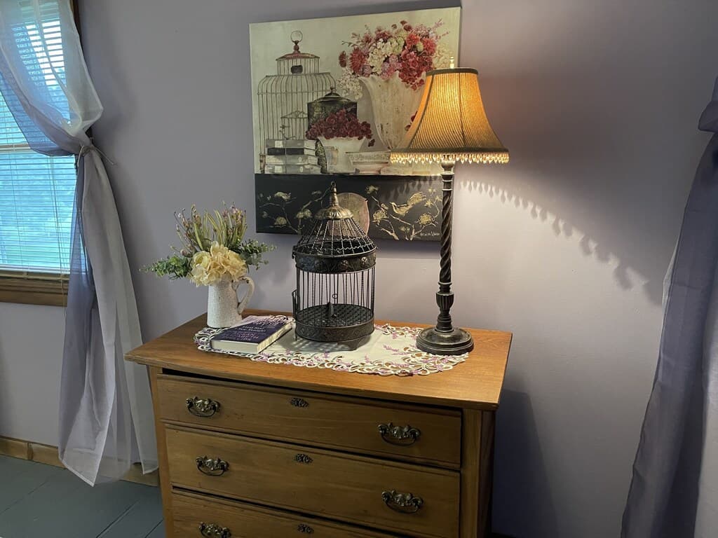 Farm - upper BR purpose dresser