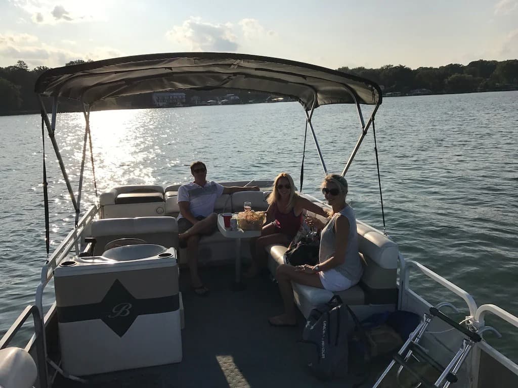 37 - On pontoon_33_11zon