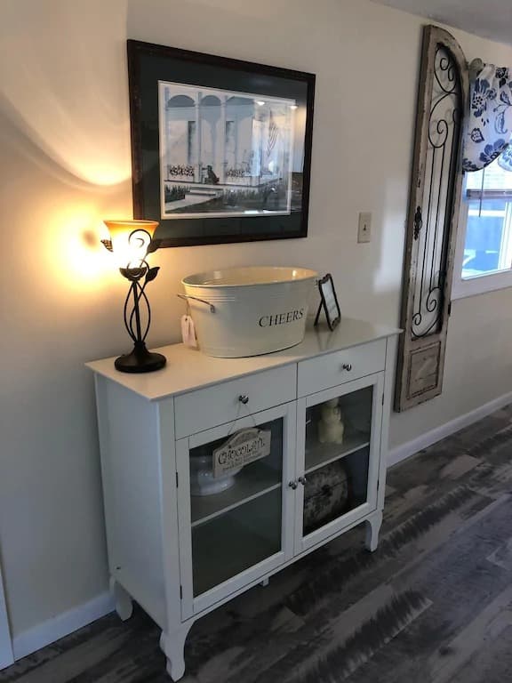 MD - Cheers bucket and cabinet_5_11zon