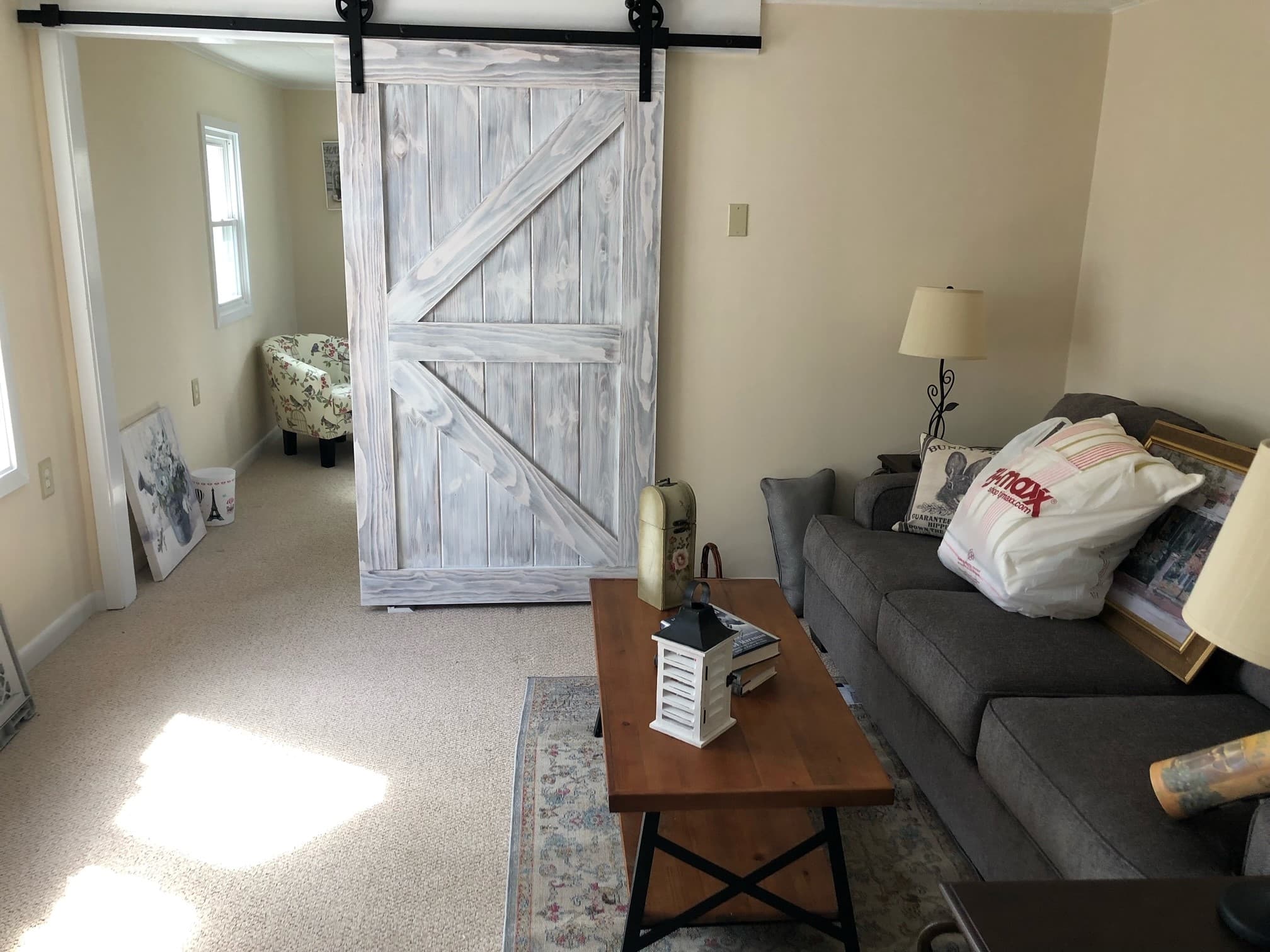 Entrance to Middle Bedroom Photo