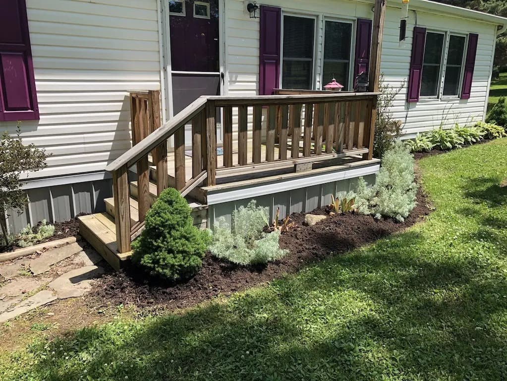 Willow - Front Close - Small Front Deck_10_11zon