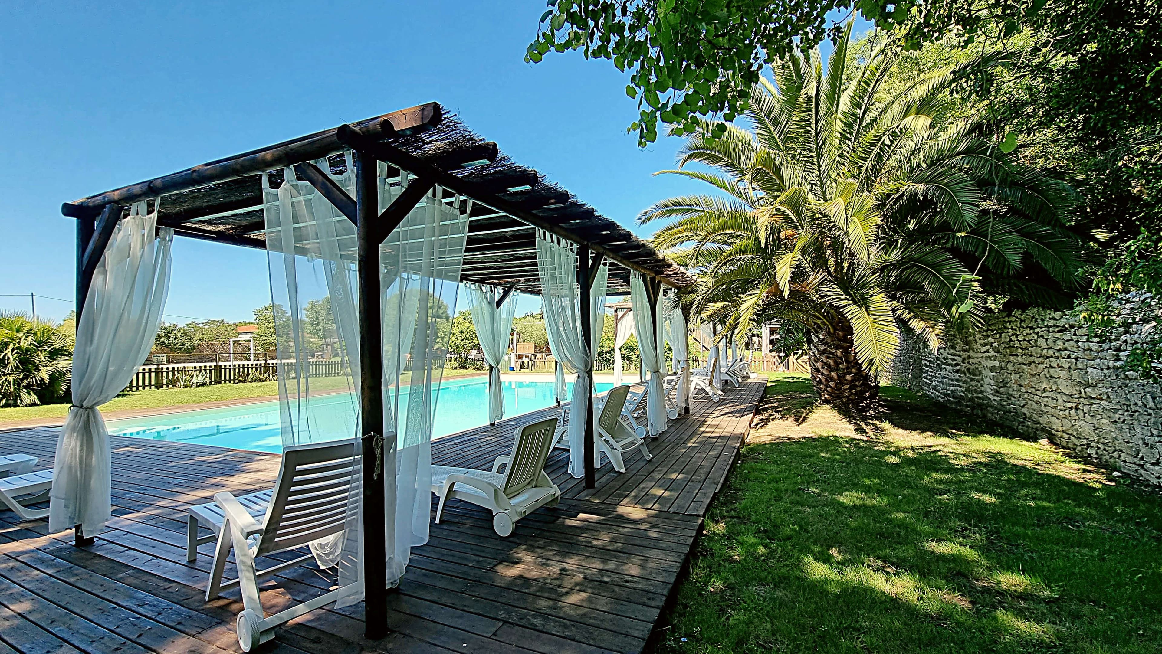Gite-charente-maritime-piscine (2)