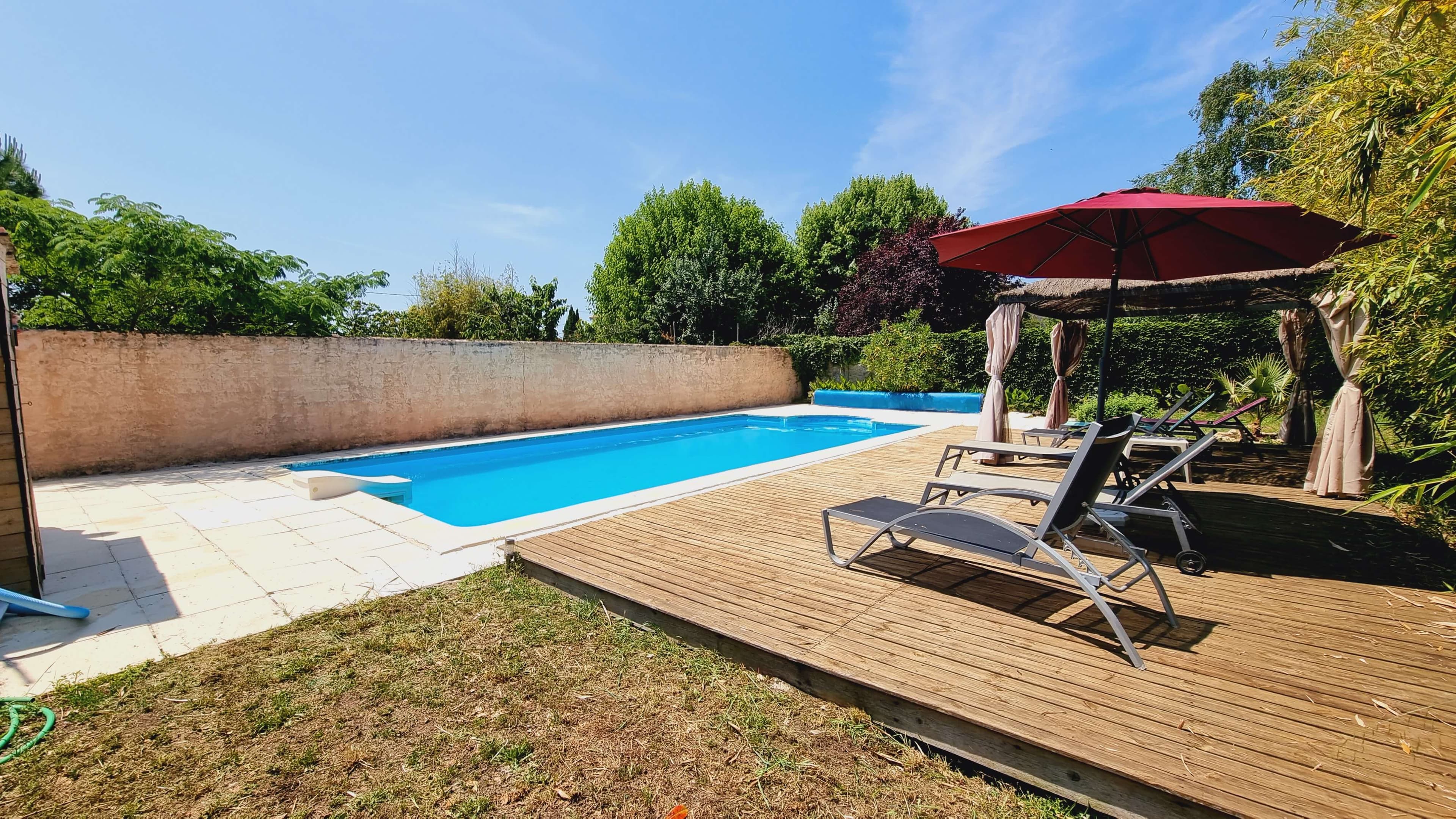 large pool perfect for kids