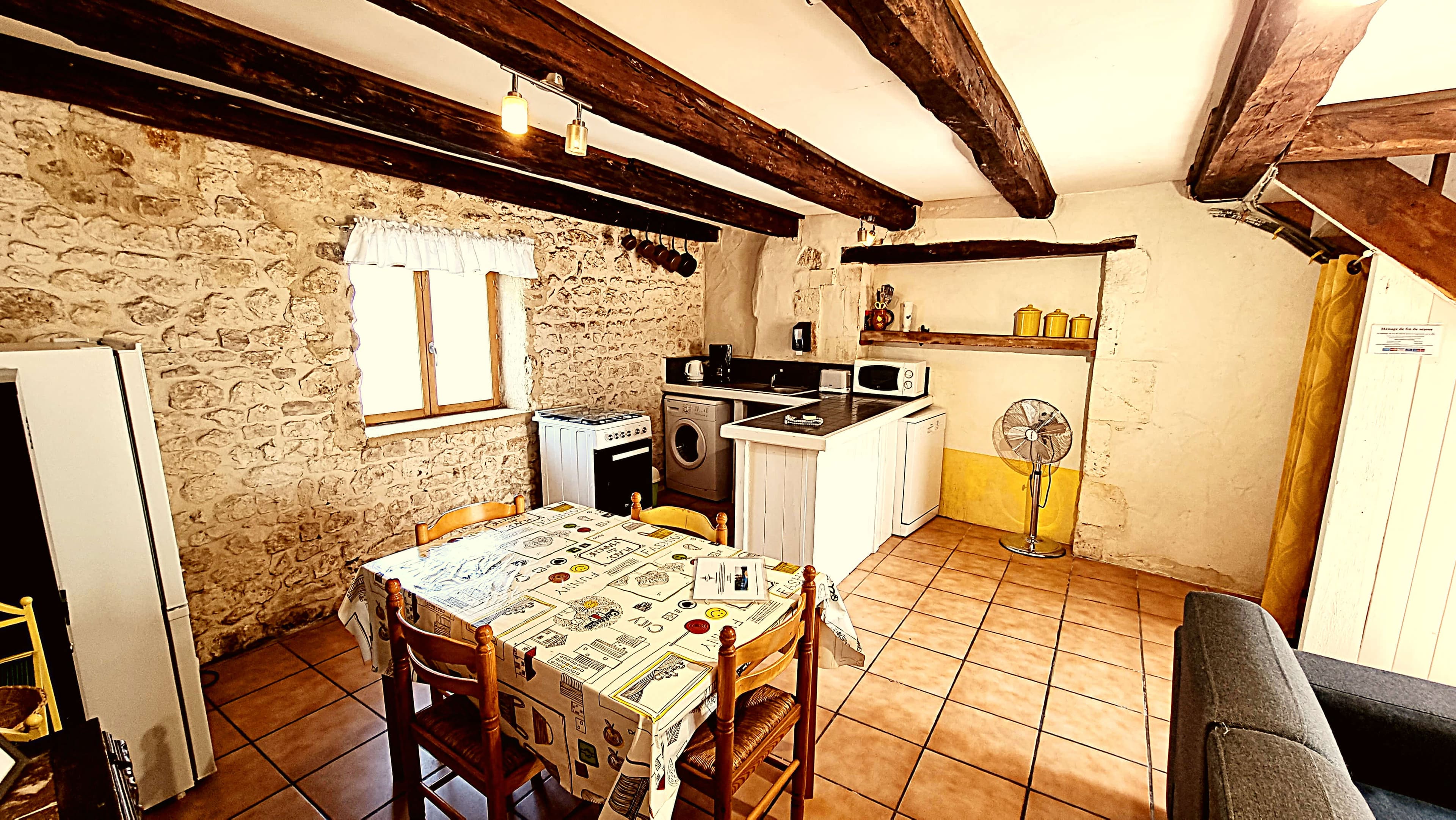 Traditional kitchen with solid wood table