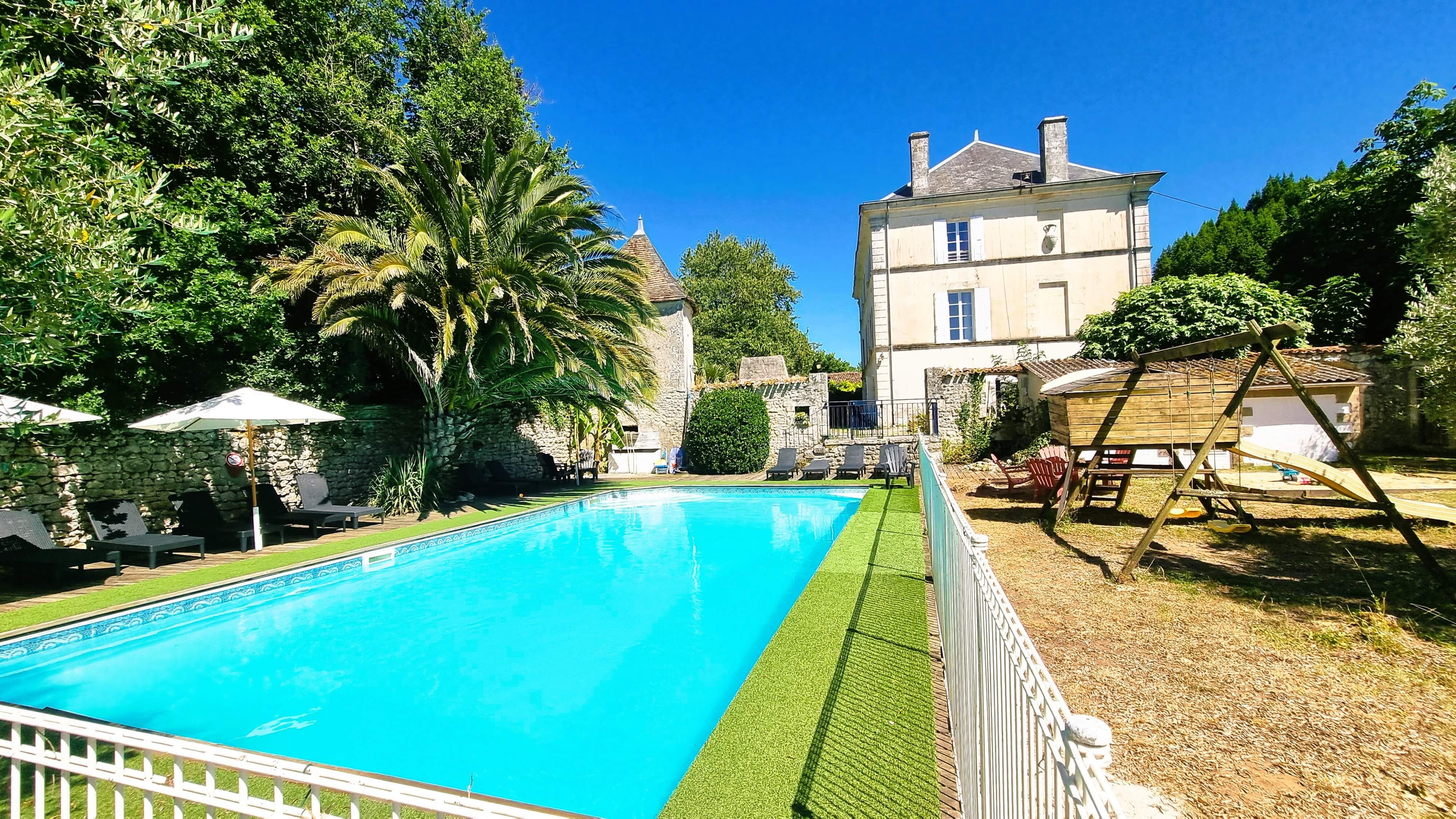 Château de Rochebonne with private heated swimming pool