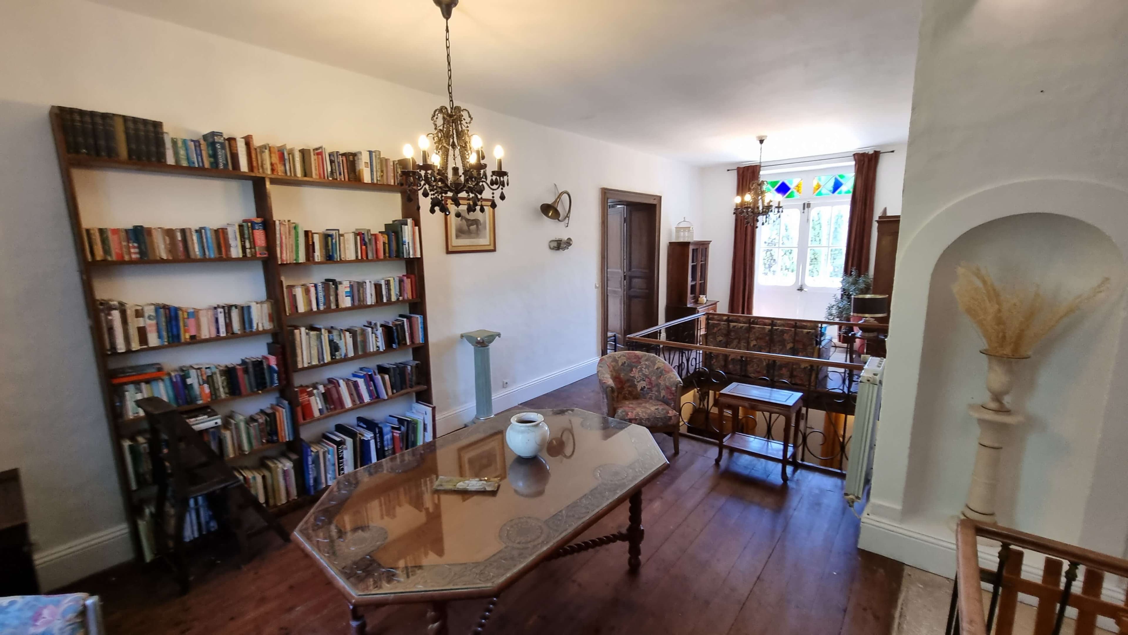 Holiday rentals near the beach (1)