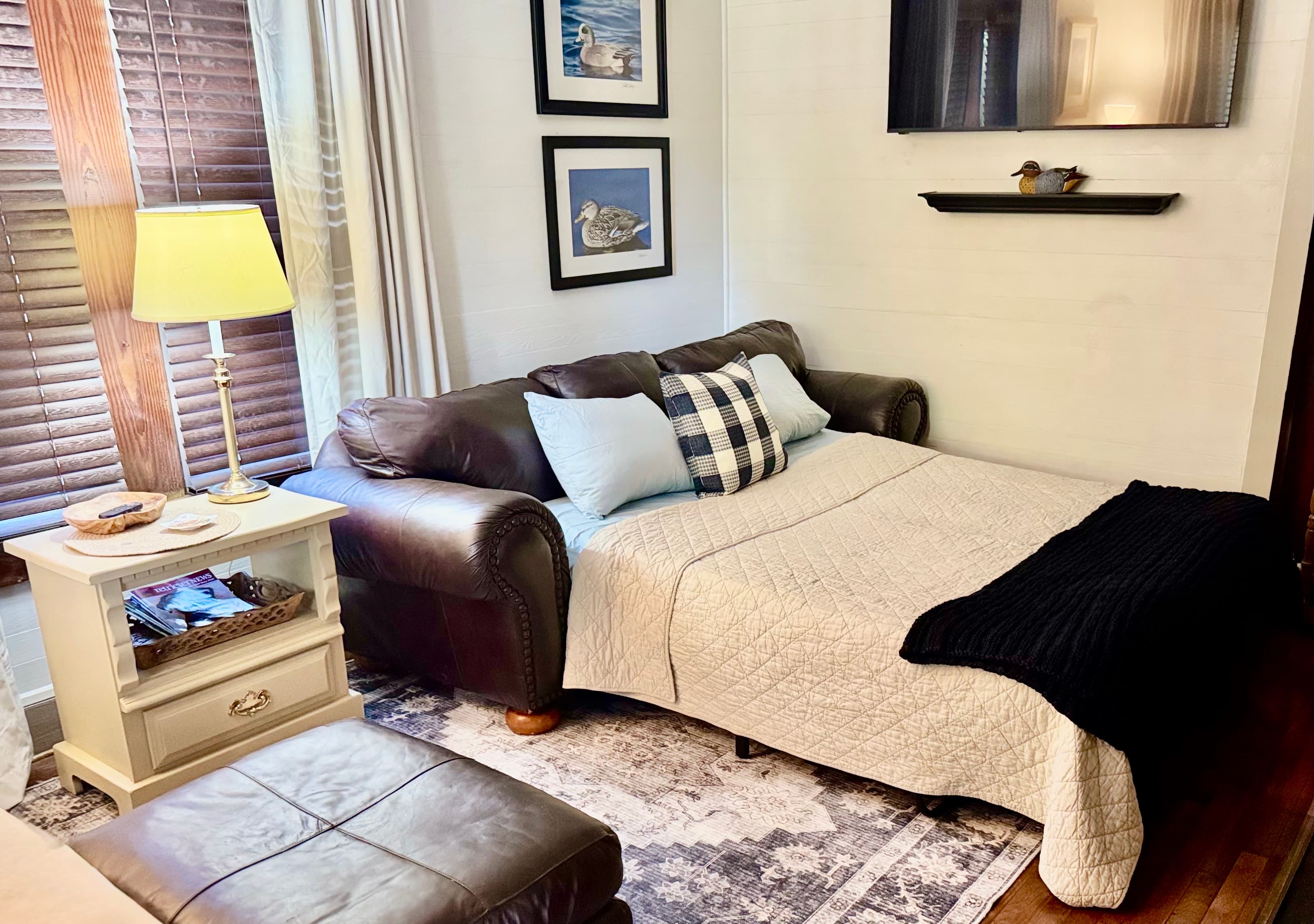 The den has a queen sofa bed and can quickly turn into another bedroom 