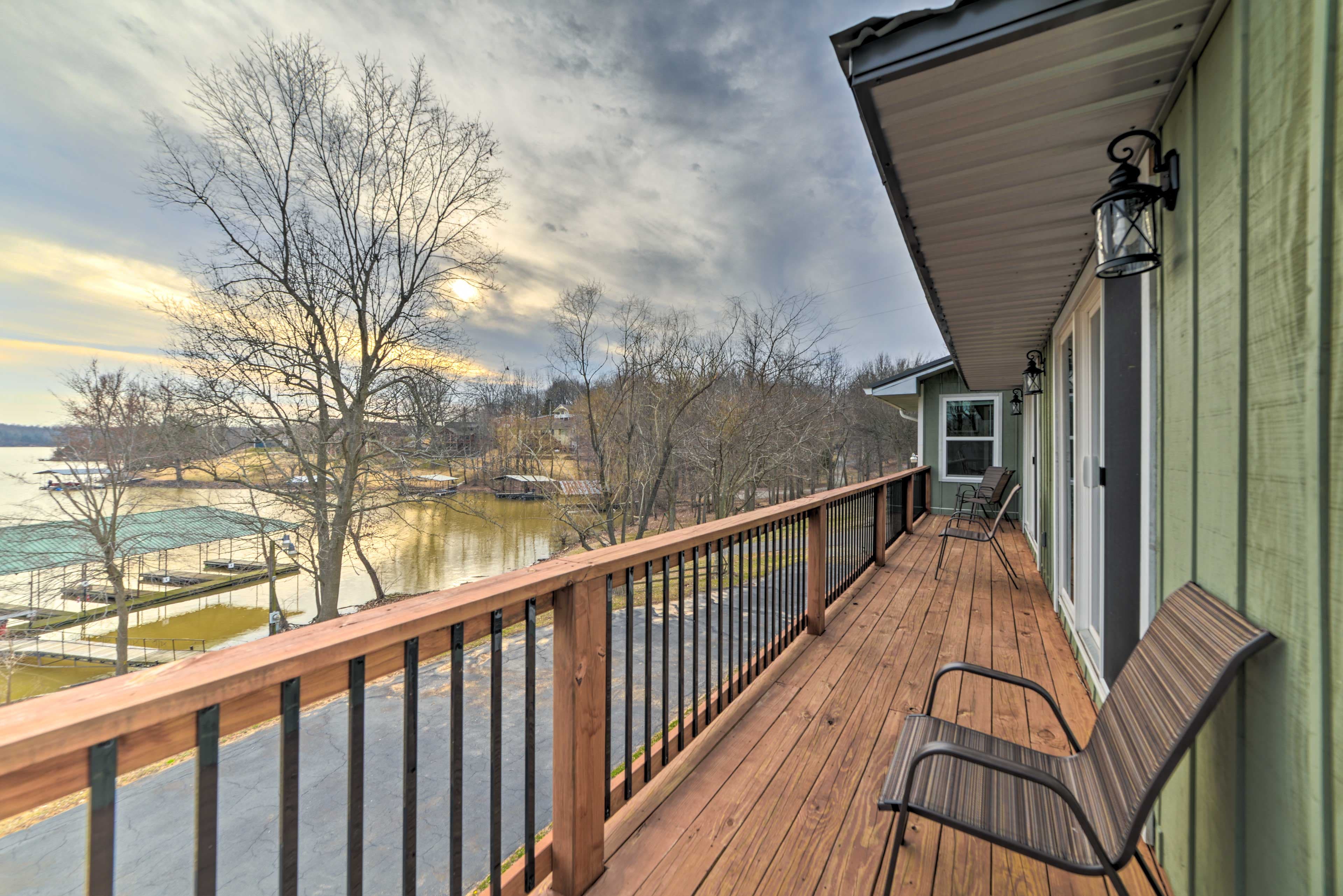 Upper Deck2