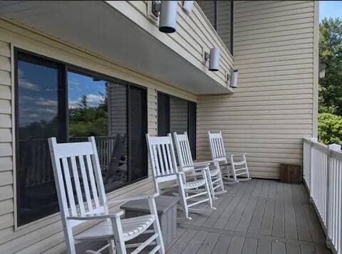Outdoor sitting area