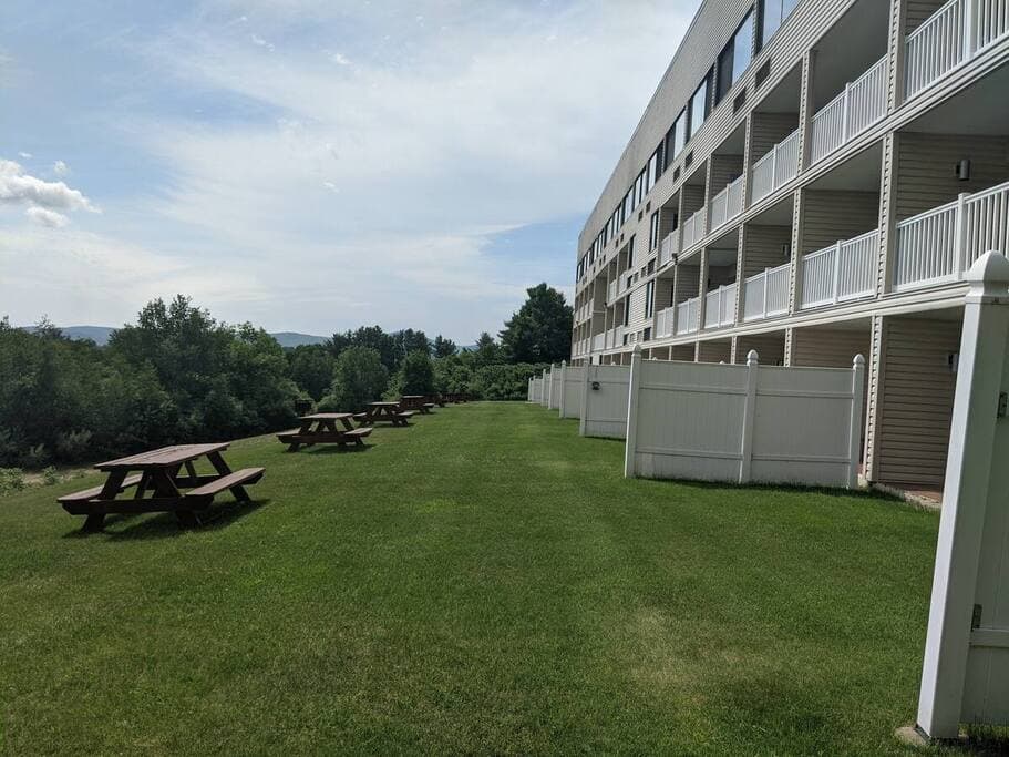 BBQ area and picnic tables