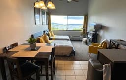 Lake Winni Studio Condo Full Kitchen - Weirs Beach