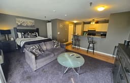 Paugus Bay Studio Close To It All!