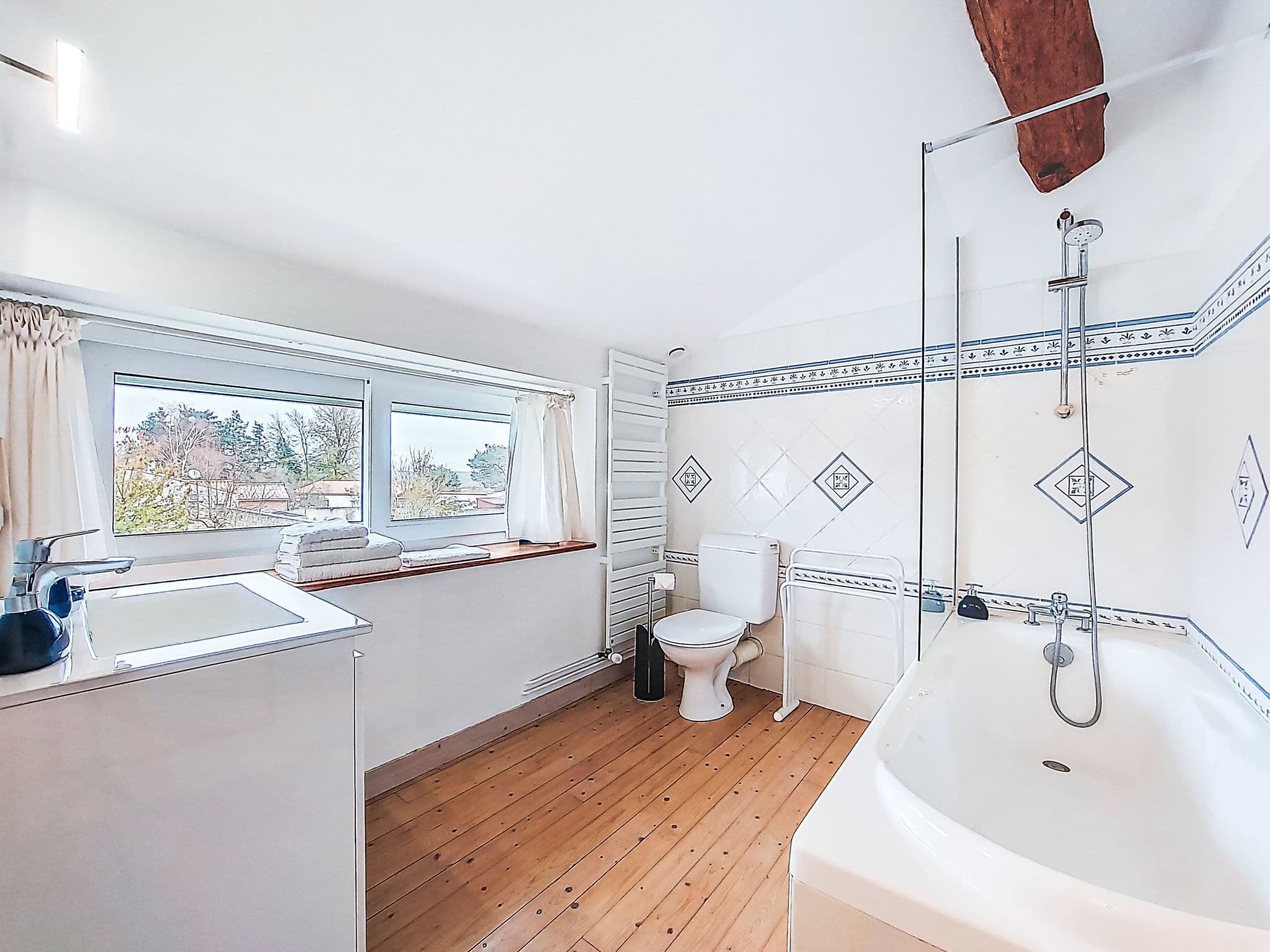 Bathroom / Wellness