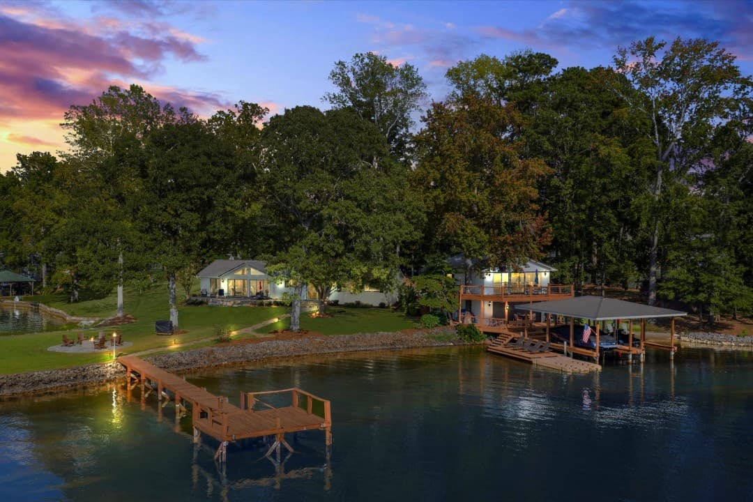 Lakefront Retreat - Win Blu Point